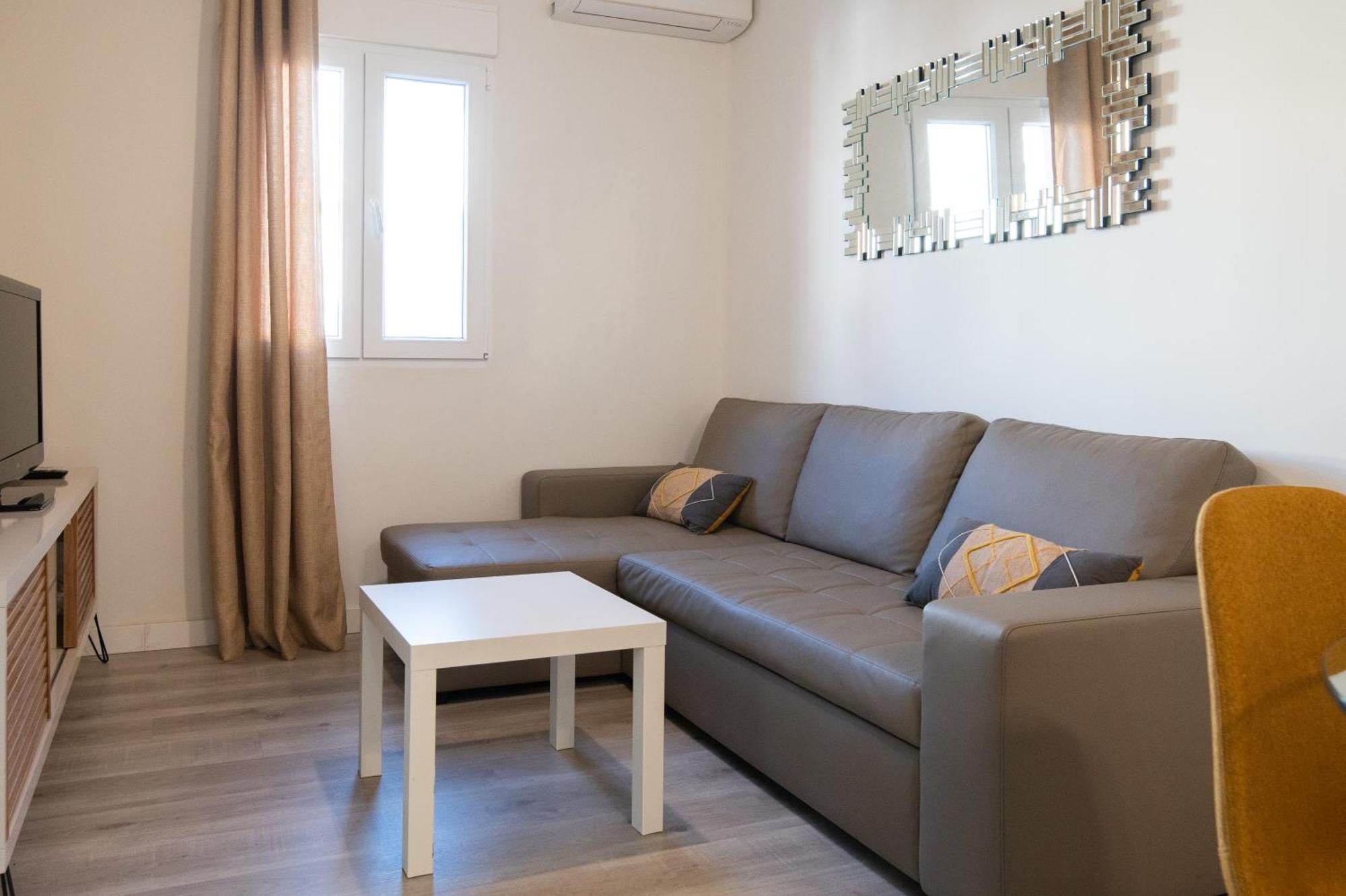 Apartamento Triana Habitame Inmobiliaria Sevilla Eksteriør billede