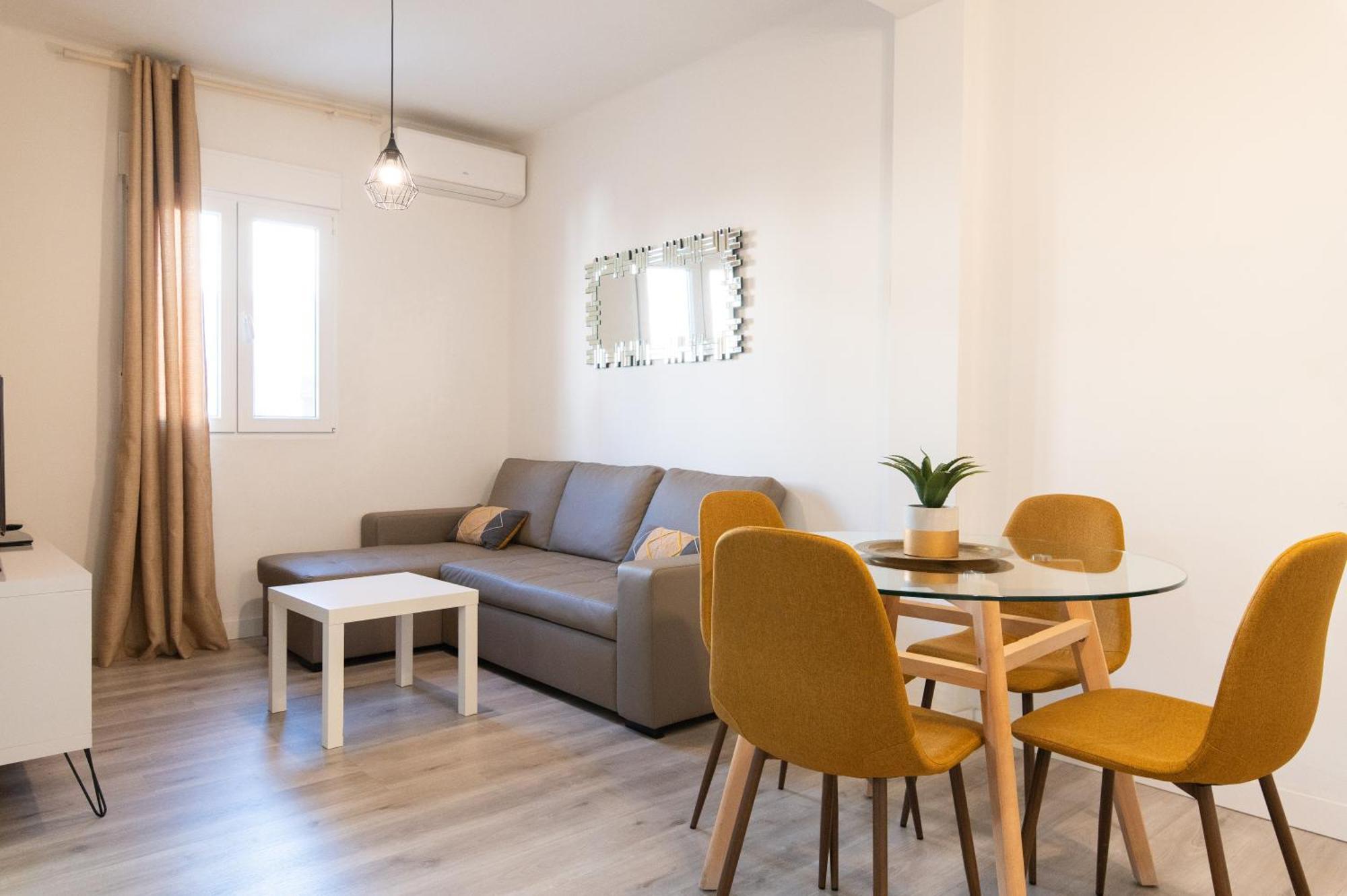 Apartamento Triana Habitame Inmobiliaria Sevilla Eksteriør billede