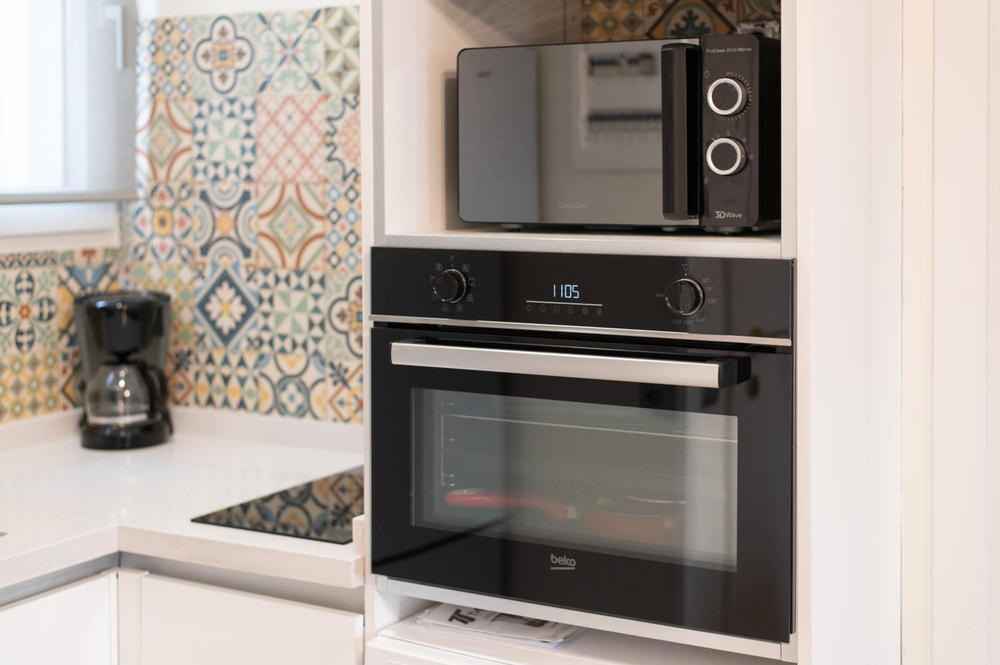 Apartamento Triana Habitame Inmobiliaria Sevilla Eksteriør billede